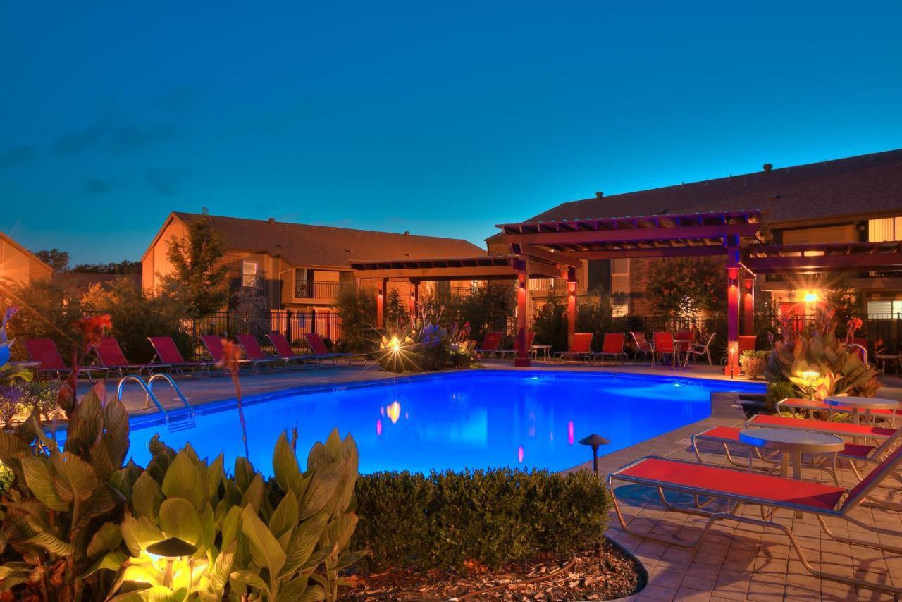 Ou Sooner, Pool & Gym, Bbq, Netflix, 100Mb Internet, Lg Washer & Dryer, Close To Ou! Norman Exteriér fotografie