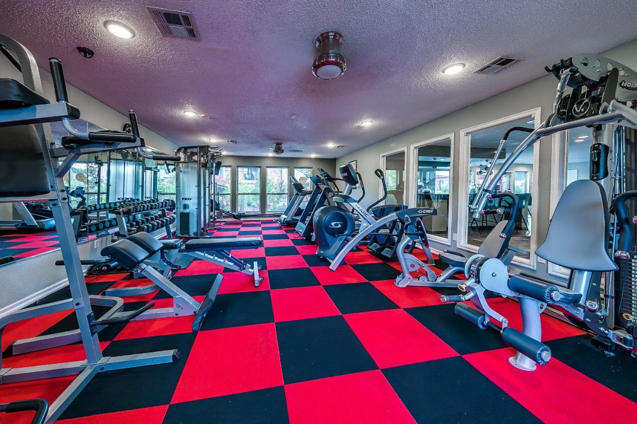 Ou Sooner, Pool & Gym, Bbq, Netflix, 100Mb Internet, Lg Washer & Dryer, Close To Ou! Norman Exteriér fotografie