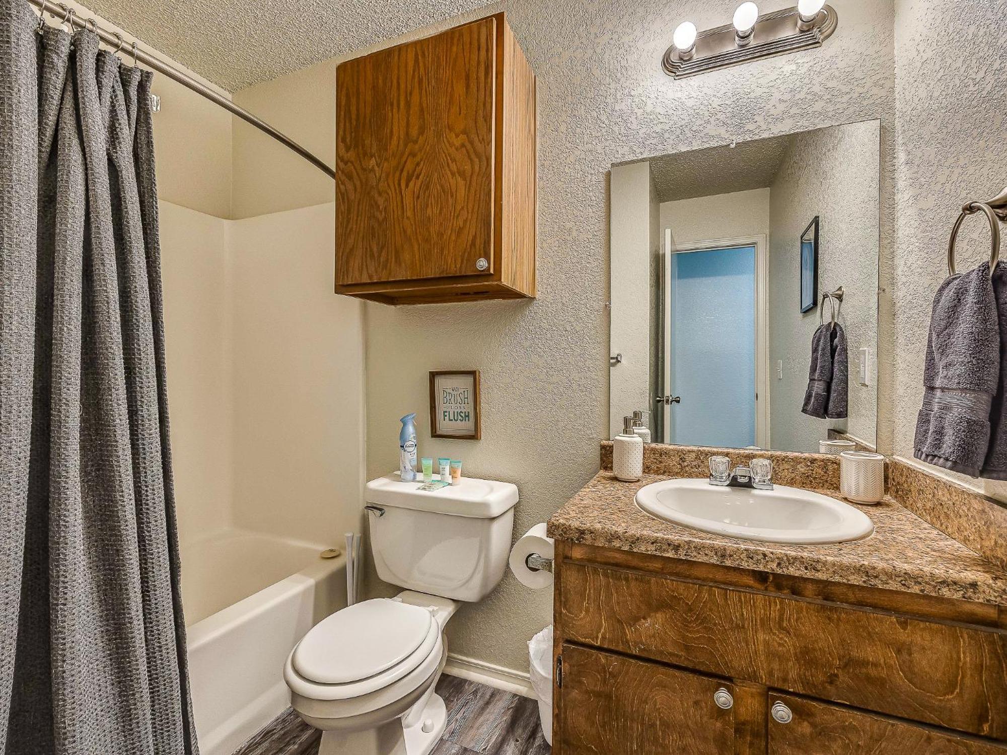 Ou Sooner, Pool & Gym, Bbq, Netflix, 100Mb Internet, Lg Washer & Dryer, Close To Ou! Norman Exteriér fotografie