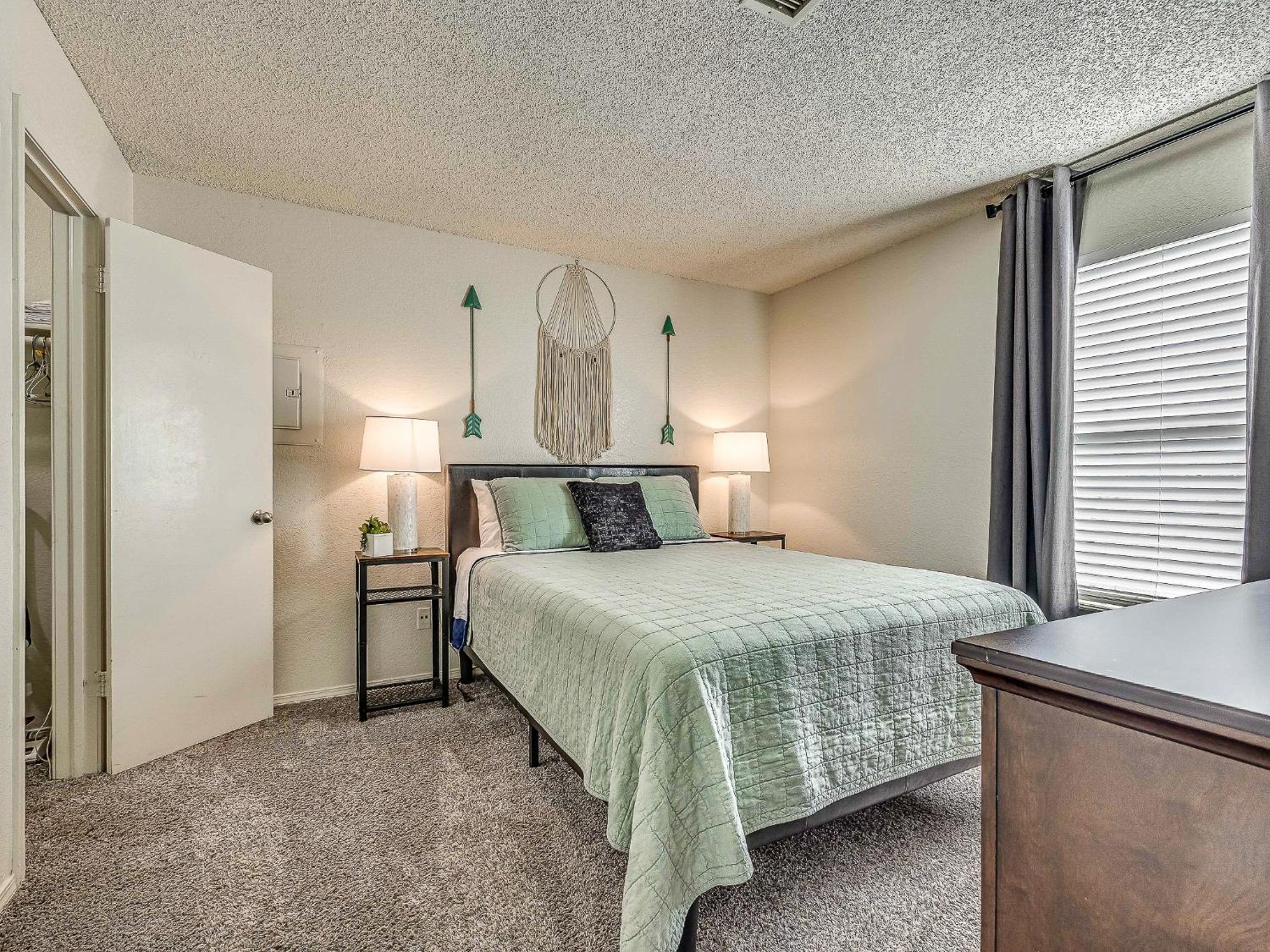 Ou Sooner, Pool & Gym, Bbq, Netflix, 100Mb Internet, Lg Washer & Dryer, Close To Ou! Norman Exteriér fotografie