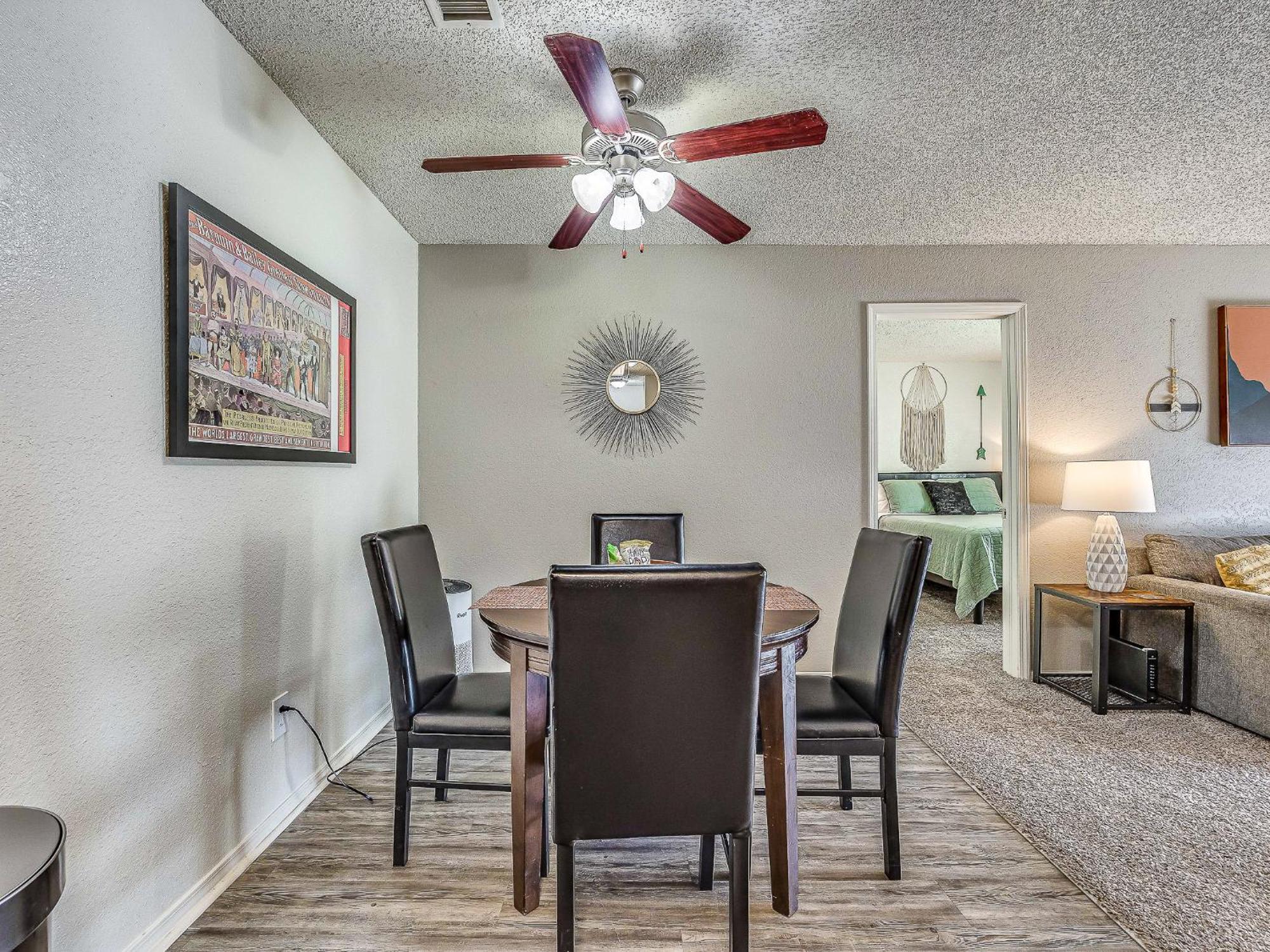 Ou Sooner, Pool & Gym, Bbq, Netflix, 100Mb Internet, Lg Washer & Dryer, Close To Ou! Norman Exteriér fotografie